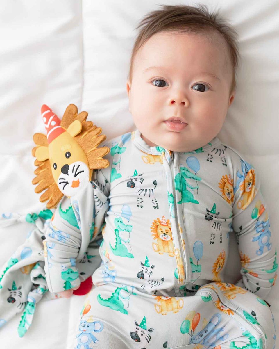 Evan Zippered Bamboo Footie
