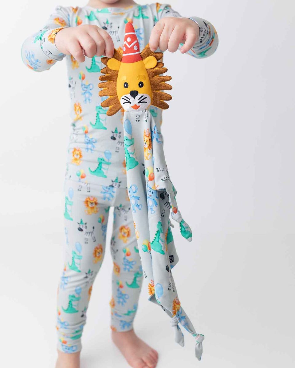 Evan Lion Bamboo Toy Lovey