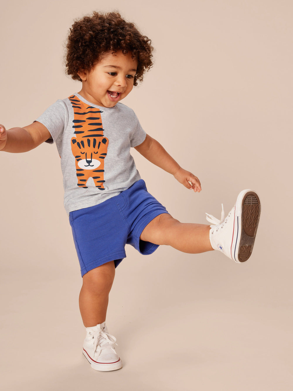 Tiger Turn Baby Graphic Tee / Light Grey Heather
