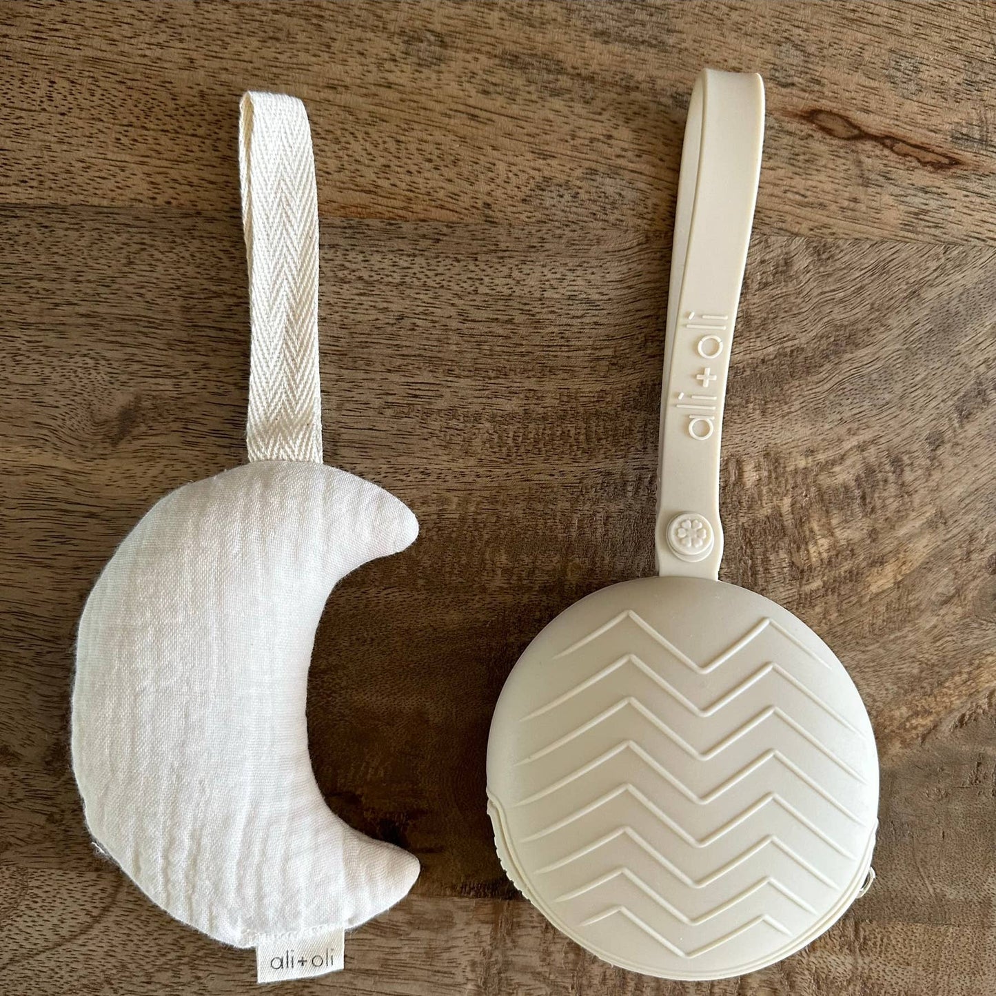 (Natural) Pacifier Holder Case