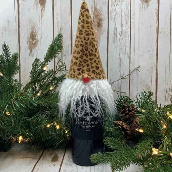 Leopard Santa Gnome Bottle Topper