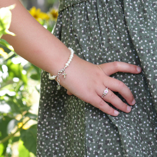 Load image into Gallery viewer, Sterling Silver Girls First Communion Gift Cross Bracelet
