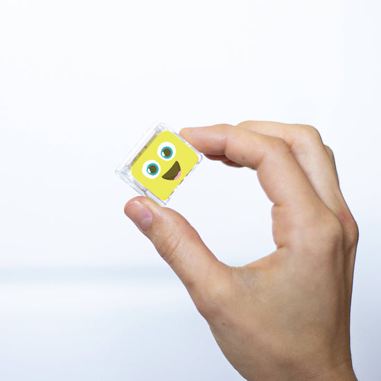 Load image into Gallery viewer, Glo Pals Alex Light-Up Cubes
