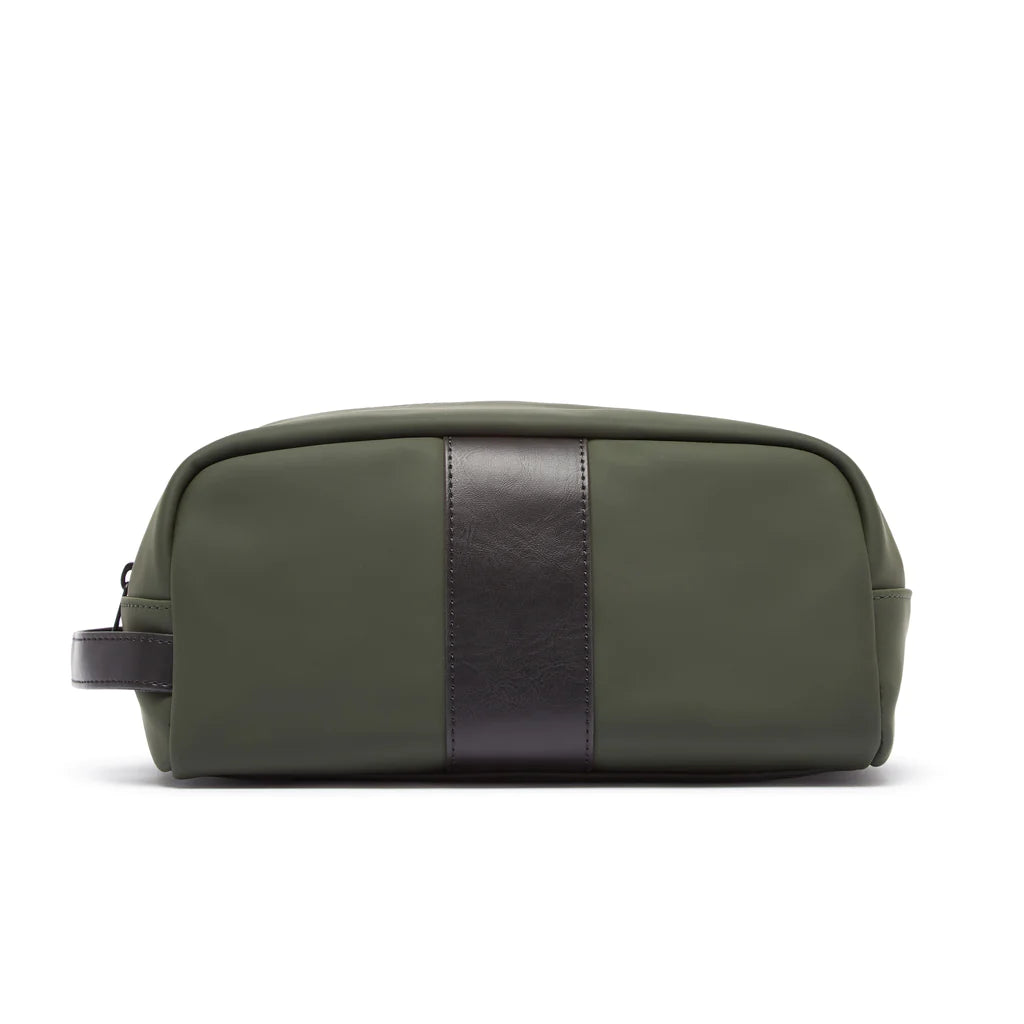 Hudson Toiletry Bag in Hunter Green