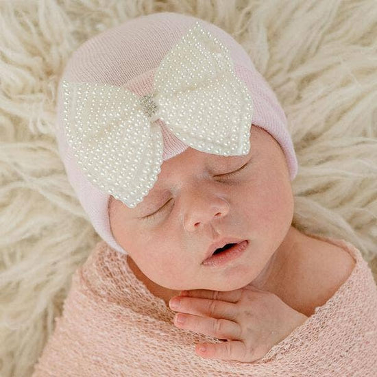 0-3M Pink Hat with Pearl Bow