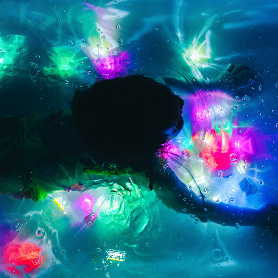 Load image into Gallery viewer, Glo Pals Party Pal Light-Up Cubes
