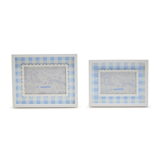 Load image into Gallery viewer, Blue Gingham Photo Frames in sizes 4&amp;quot; x 6&amp;quot; and 5&amp;quot; x 7&amp;quot;
