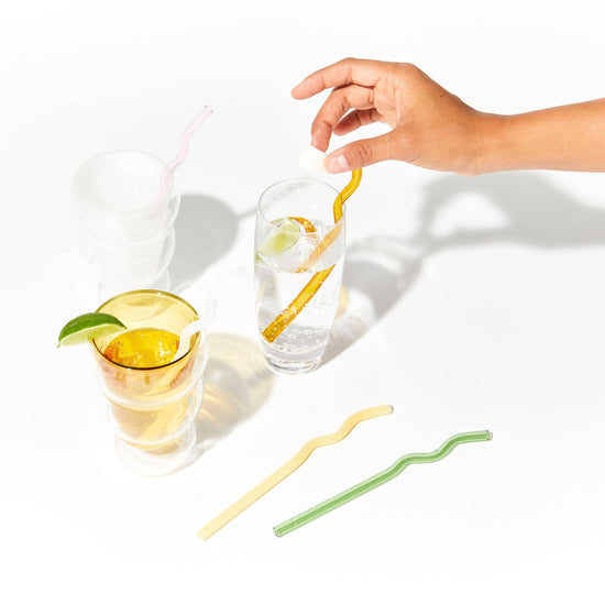 Load image into Gallery viewer, Squiggle Glass Straws
