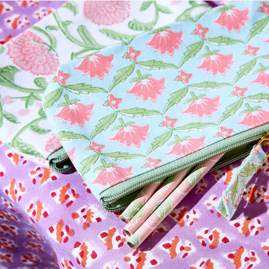 Load image into Gallery viewer, Set/2 Multipurpose Floral Pouches

