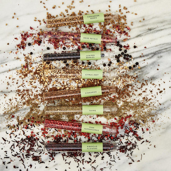 Load image into Gallery viewer, Gin O&amp;#39;Clock Mixer Gift Set

