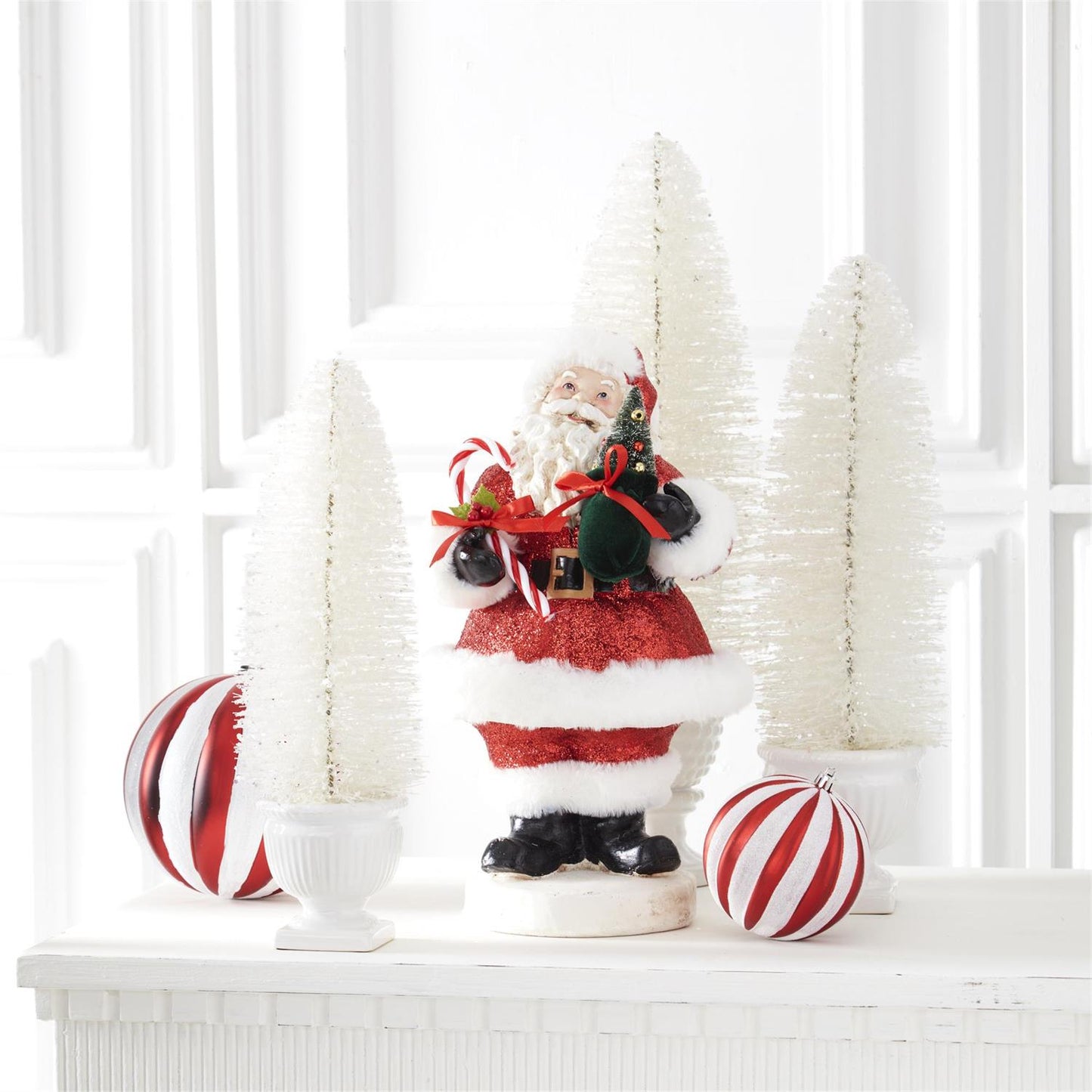 14.75 Inch Vintage Santa w/Red Glittered Coat