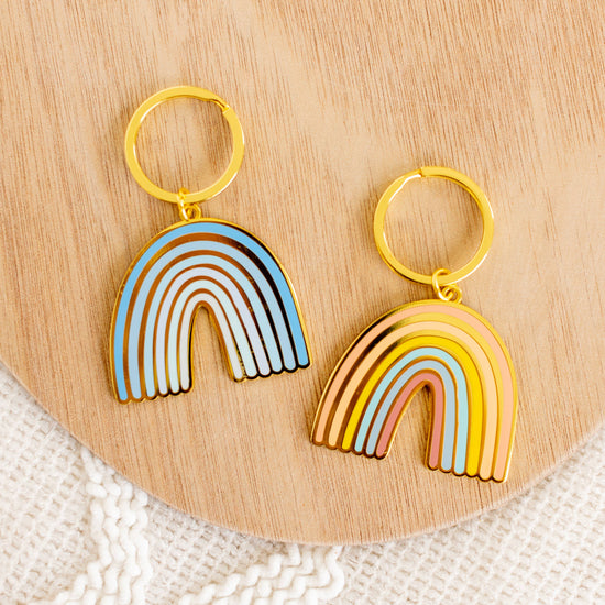 Load image into Gallery viewer, Pastel Rainbow Metal Keychain 2x2 in.
