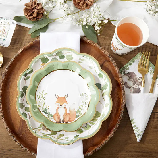 Critter Family Woodland Baby 9" Premium Paper Plates (Set of 16)