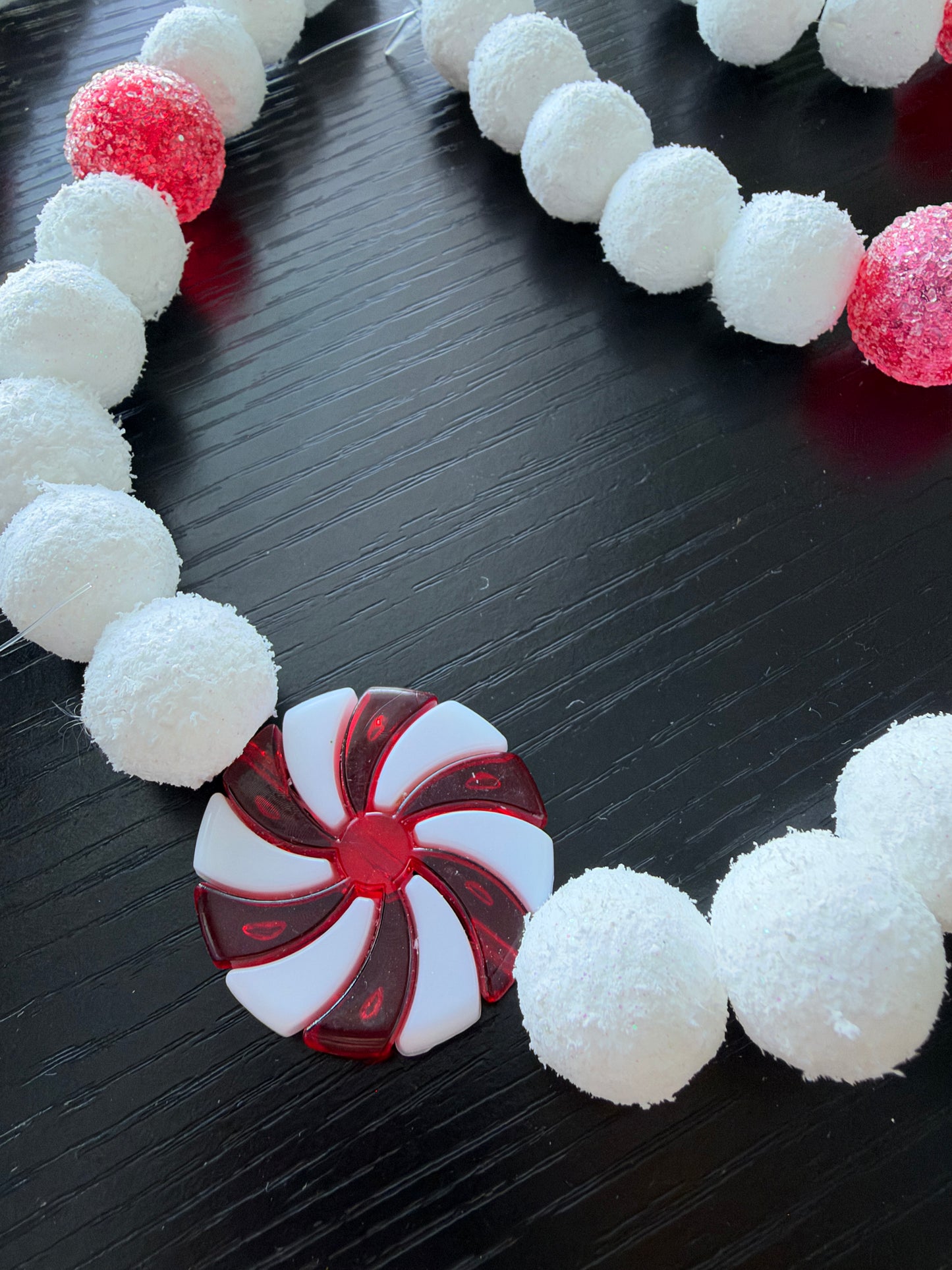 Candy & Snow ball Garland 72''