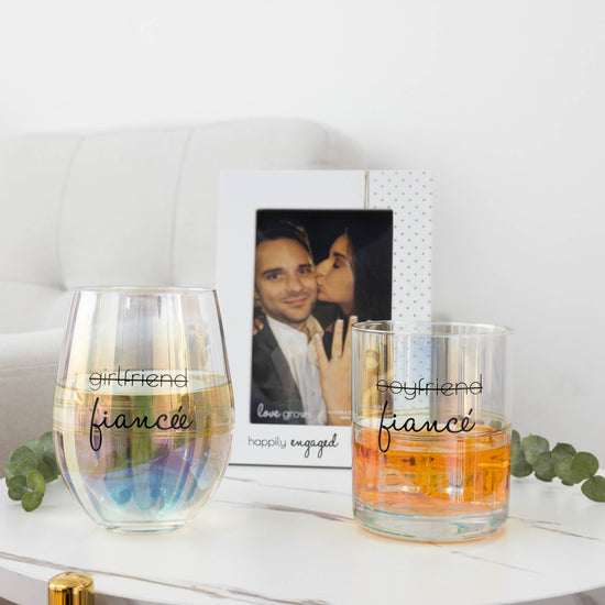 Load image into Gallery viewer, Set/2 Fiancé/Fiancée - 11 oz Rocks &amp;amp; 18 oz Stemless Wine Glass Set
