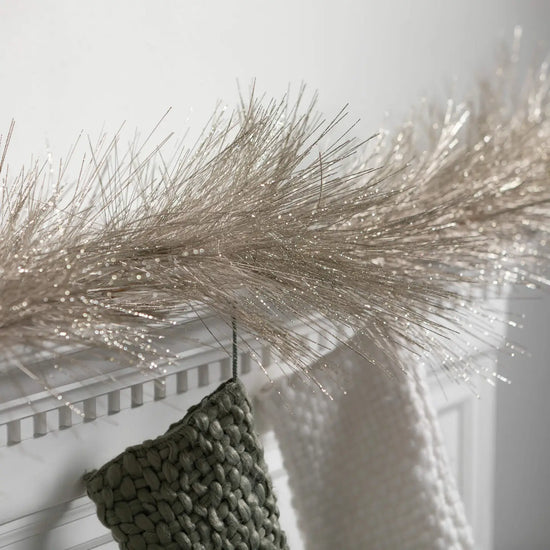 Load image into Gallery viewer, Champagne Metallic Pine Garland
