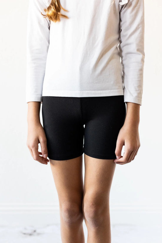 Load image into Gallery viewer, Twirl Shorts
