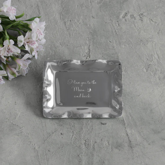 Vento Engraved Tray 'Love you to the Moon and Back'