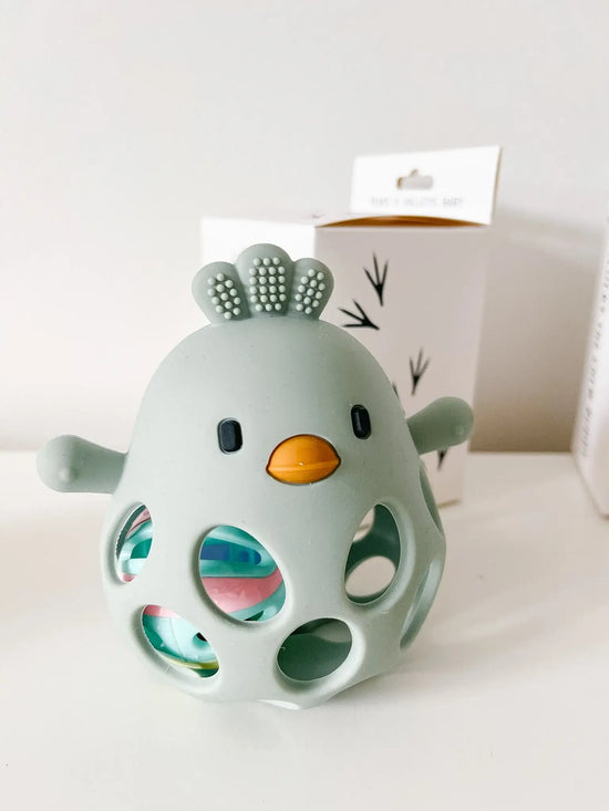 Spring Clucky Chew Buddy: Blossom