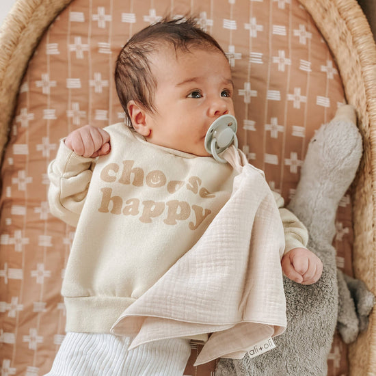 Load image into Gallery viewer, Pacifier Blanket Holder (Sand)
