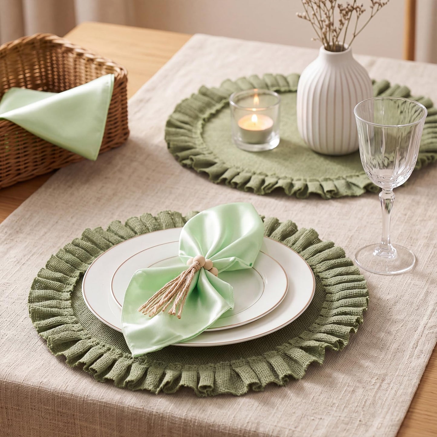 Gejoy 18 Pcs Burlap Placemat Wood Napkin Ring Dinner Napkin, Natural