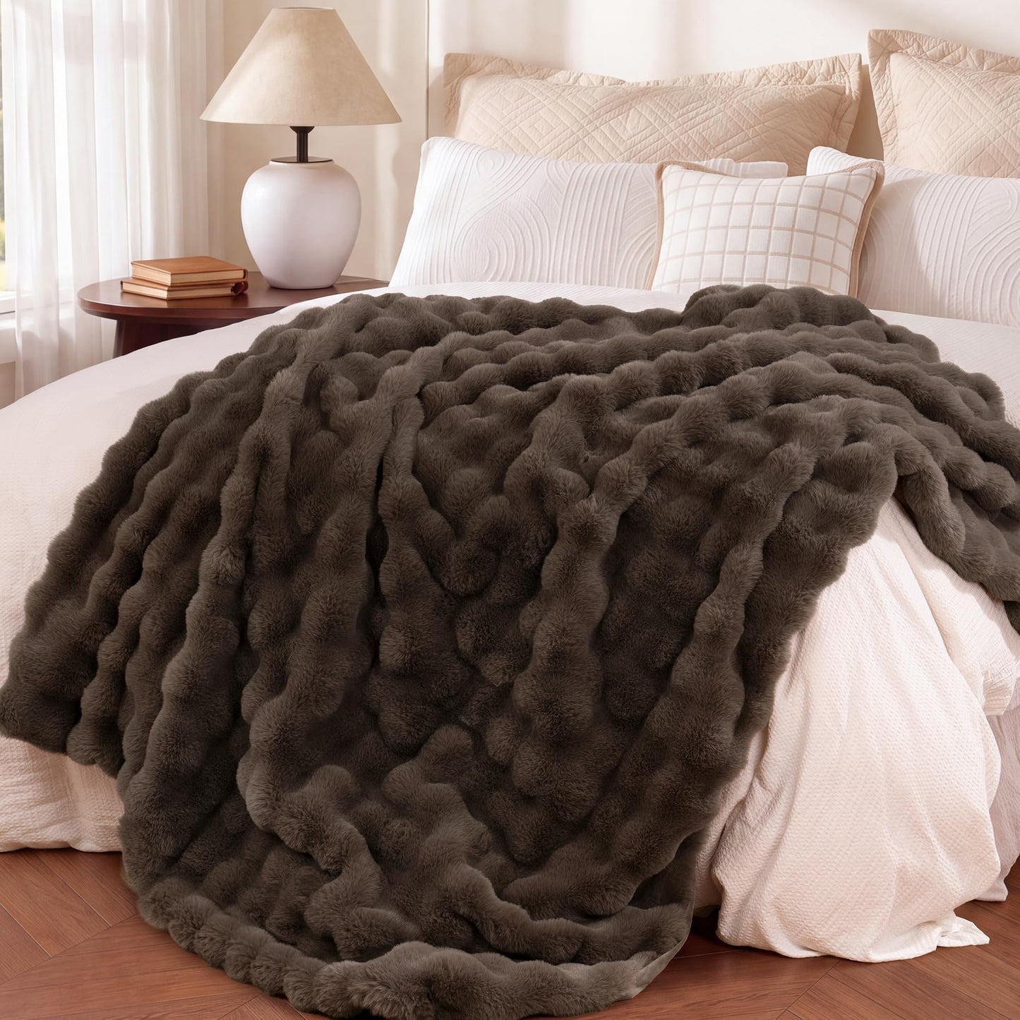 Ultra Soft Cozy Faux Fur Throw Blanket, Fuzzy Plush Thick Bubble Blanket, Oversize Luxury Fluffy Blanket for Couch, Sofa, Bedroom, and Living Room, 50x60 Inches, Light Brown