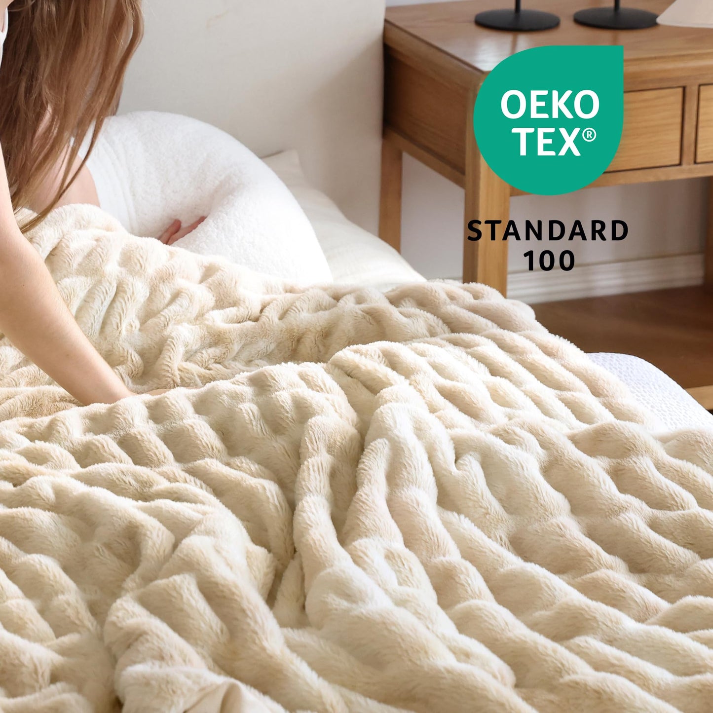 Ultra Soft Cozy Faux Fur Throw Blanket, Fuzzy Plush Thick Bubble Blanket, Oversize Luxury Fluffy Blanket for Couch, Sofa, Bedroom, and Living Room, 50x60 Inches, Light Brown
