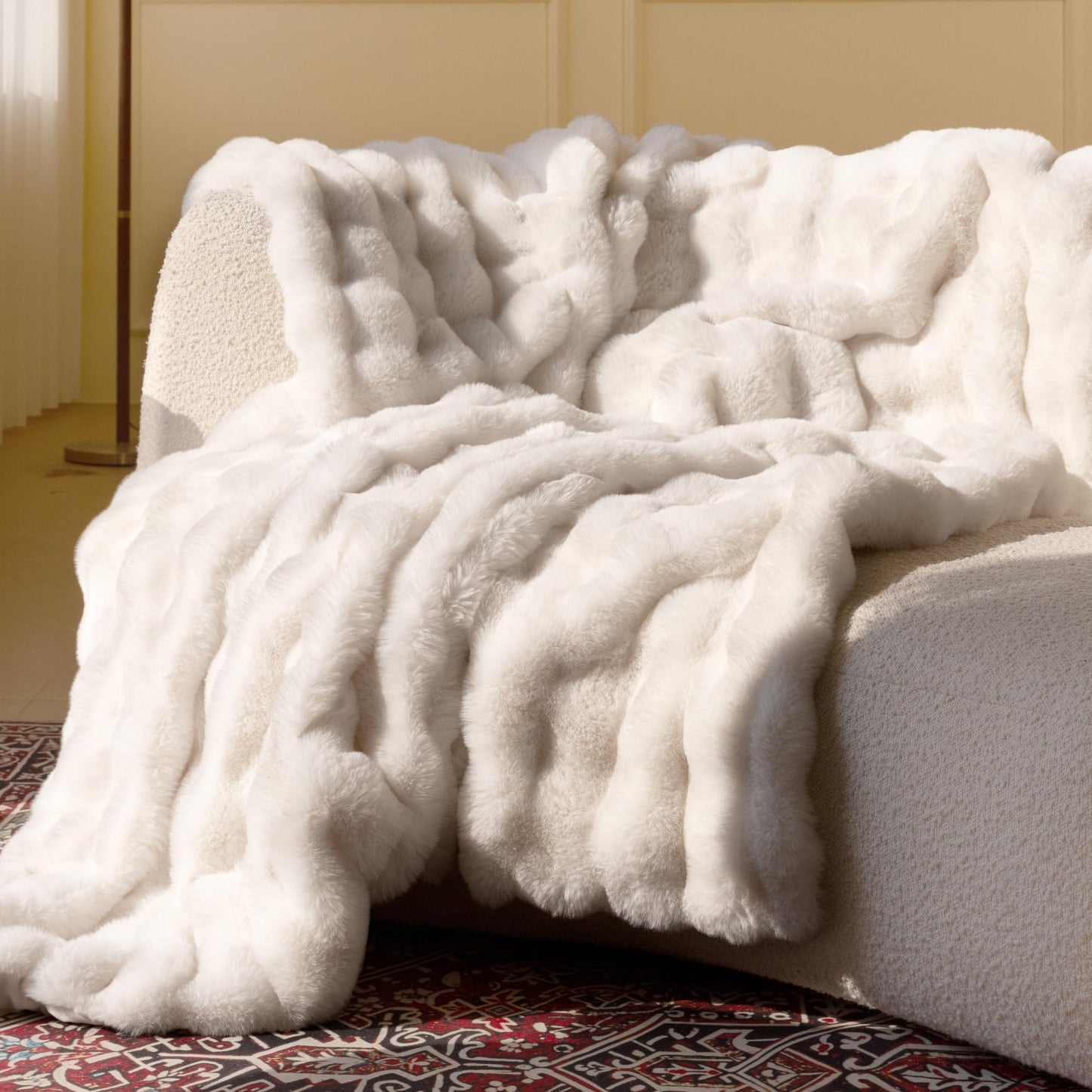 Ultra Soft Cozy Faux Fur Throw Blanket, Fuzzy Plush Thick Bubble Blanket, Oversize Luxury Fluffy Blanket for Couch, Sofa, Bedroom, and Living Room, 50x60 Inches, Light Brown
