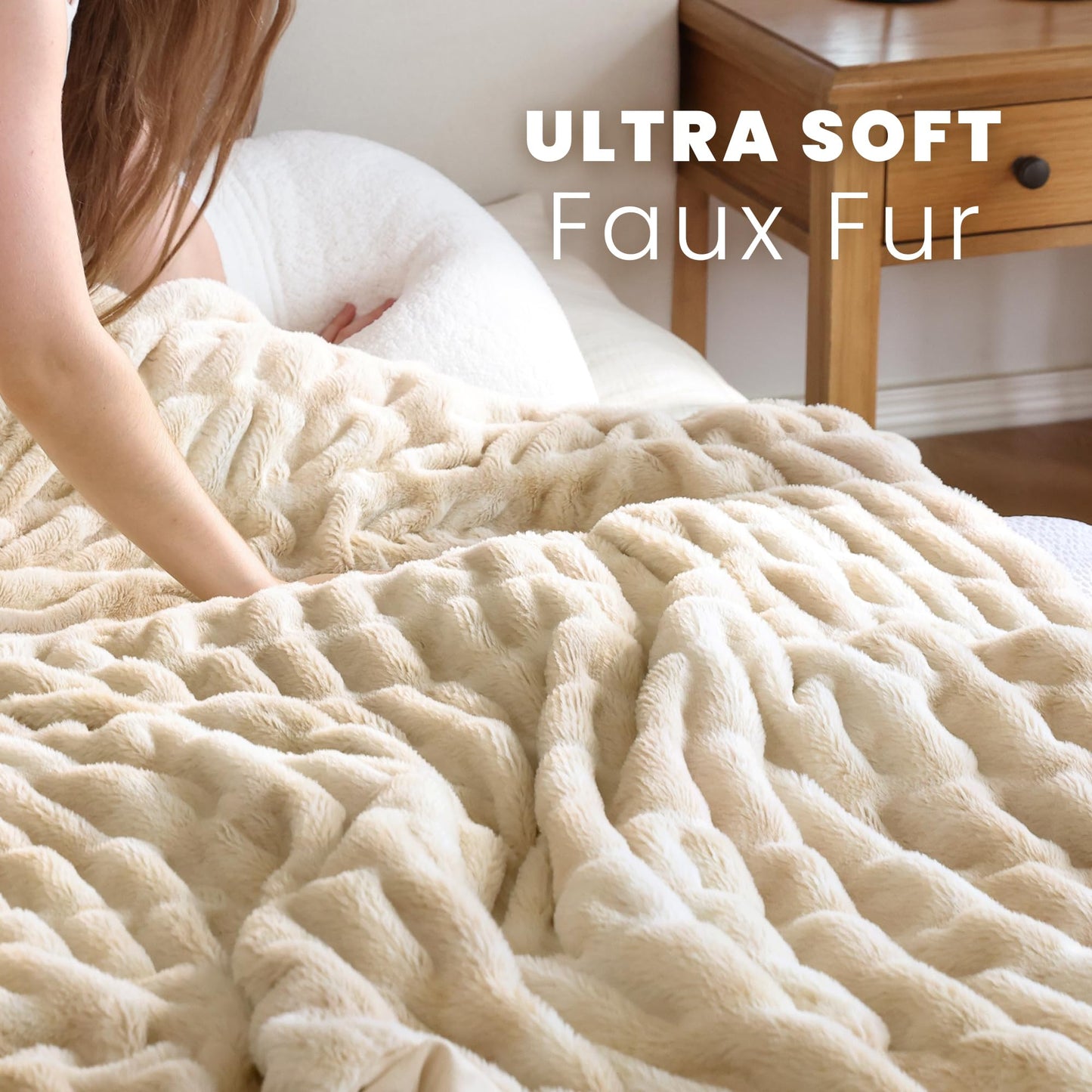 Ultra Soft Cozy Faux Fur Throw Blanket, Fuzzy Plush Thick Bubble Blanket, Oversize Luxury Fluffy Blanket for Couch, Sofa, Bedroom, and Living Room, 50x60 Inches, Light Brown