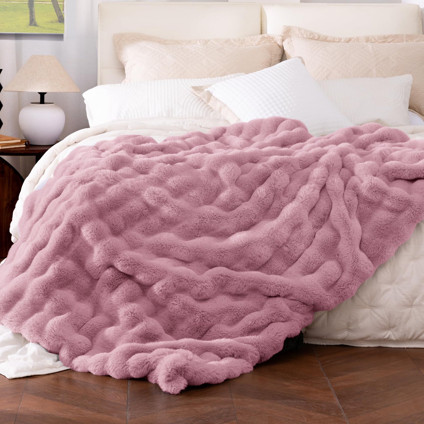 Ultra Soft Cozy Faux Fur Throw Blanket, Fuzzy Plush Thick Bubble Blanket, Oversize Luxury Fluffy Blanket for Couch, Sofa, Bedroom, and Living Room, 50x60 Inches, Light Brown