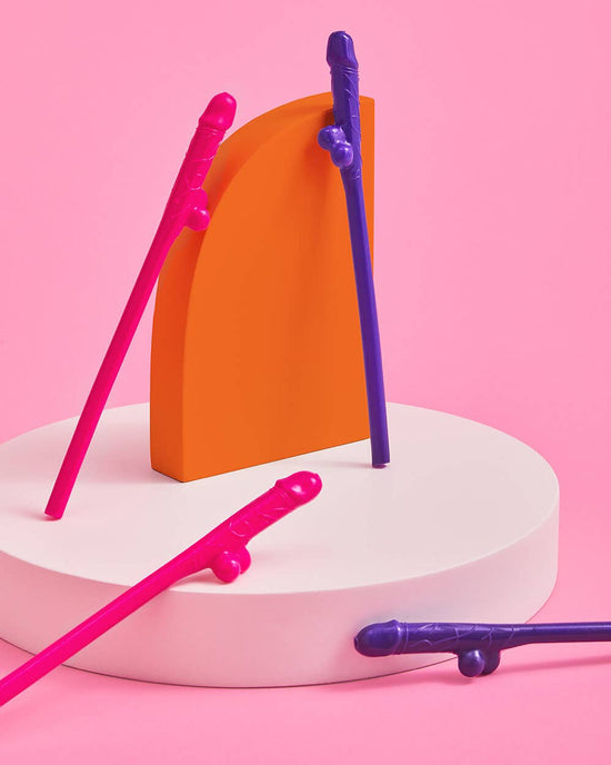 Load image into Gallery viewer, Bachelorette Party Penis Straws
