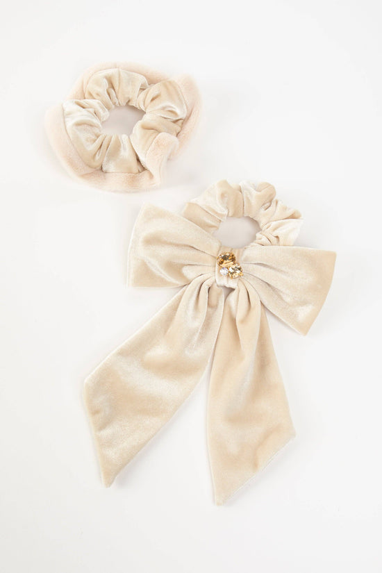 Load image into Gallery viewer, Lydia Velvet Bow Scrunchie Pair: Red
