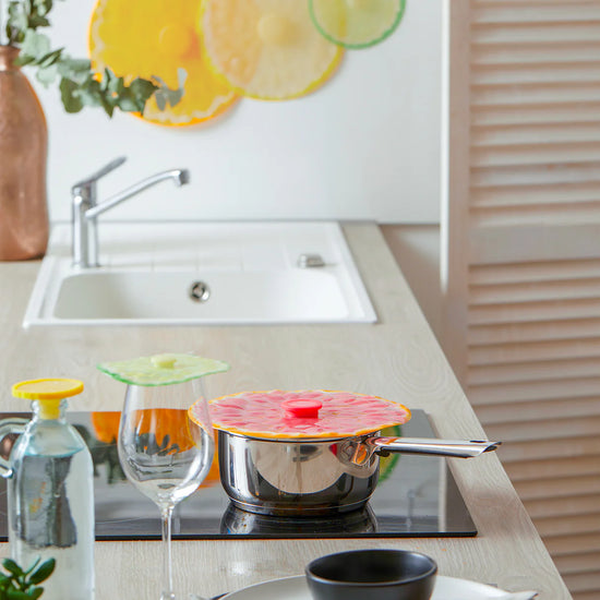 Load image into Gallery viewer, Grapefruit Lid 8&amp;quot;
