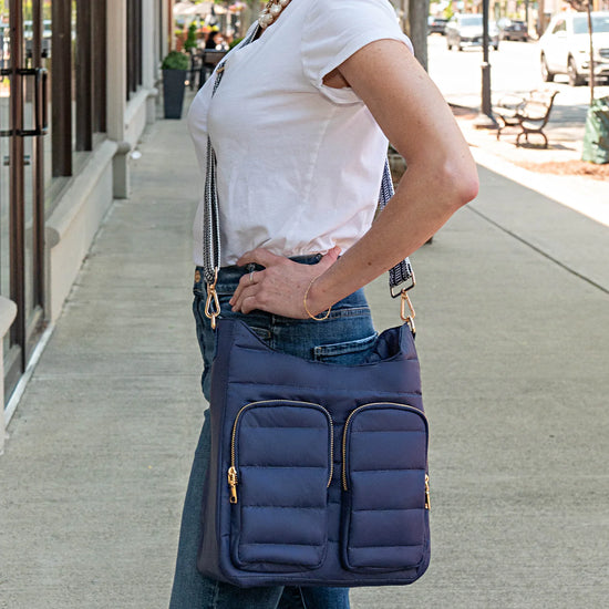 Load image into Gallery viewer, Navy HydroDouble™ Crossbody Bag
