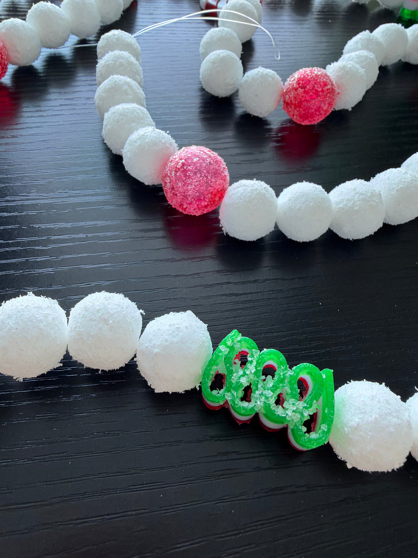 Candy & Snow ball Garland 72''