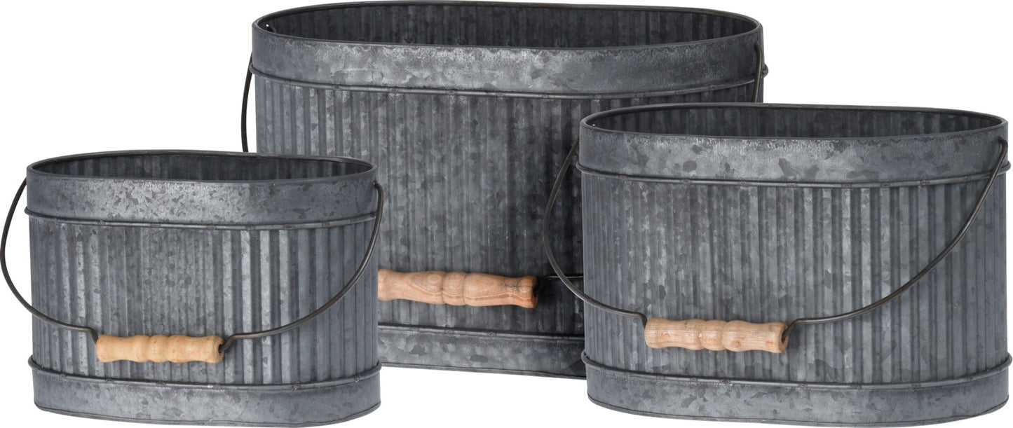 Metal Oval Planter with Wooden Handle