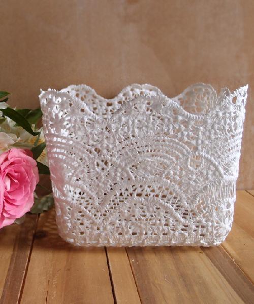 lace square basket 5"x5"/bottom x 5 1/2"H