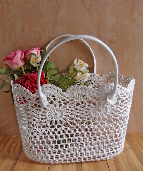 Lg Lace Basket