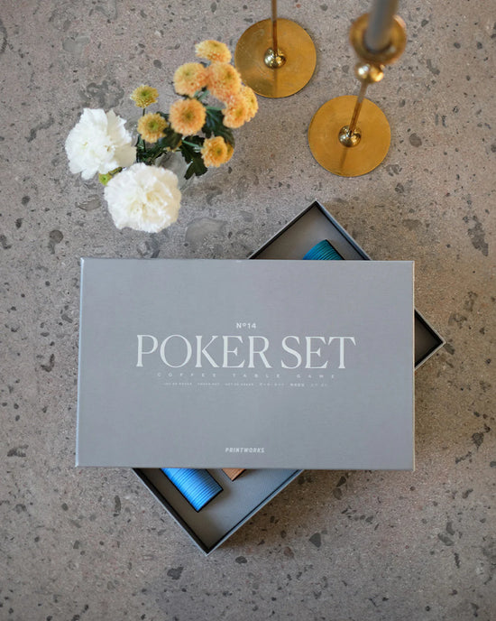 Load image into Gallery viewer, Classic Elegant Poker Set
