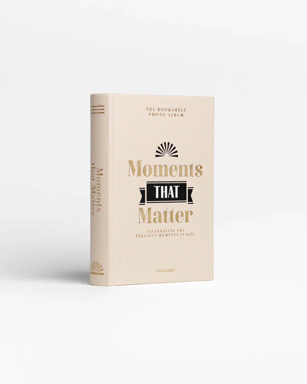 Bookshelf Album - Moments that Matter
