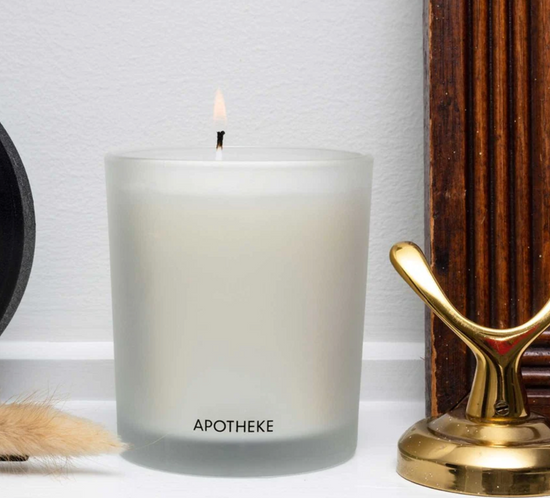 White Vetiver Signature Candle, 11oz