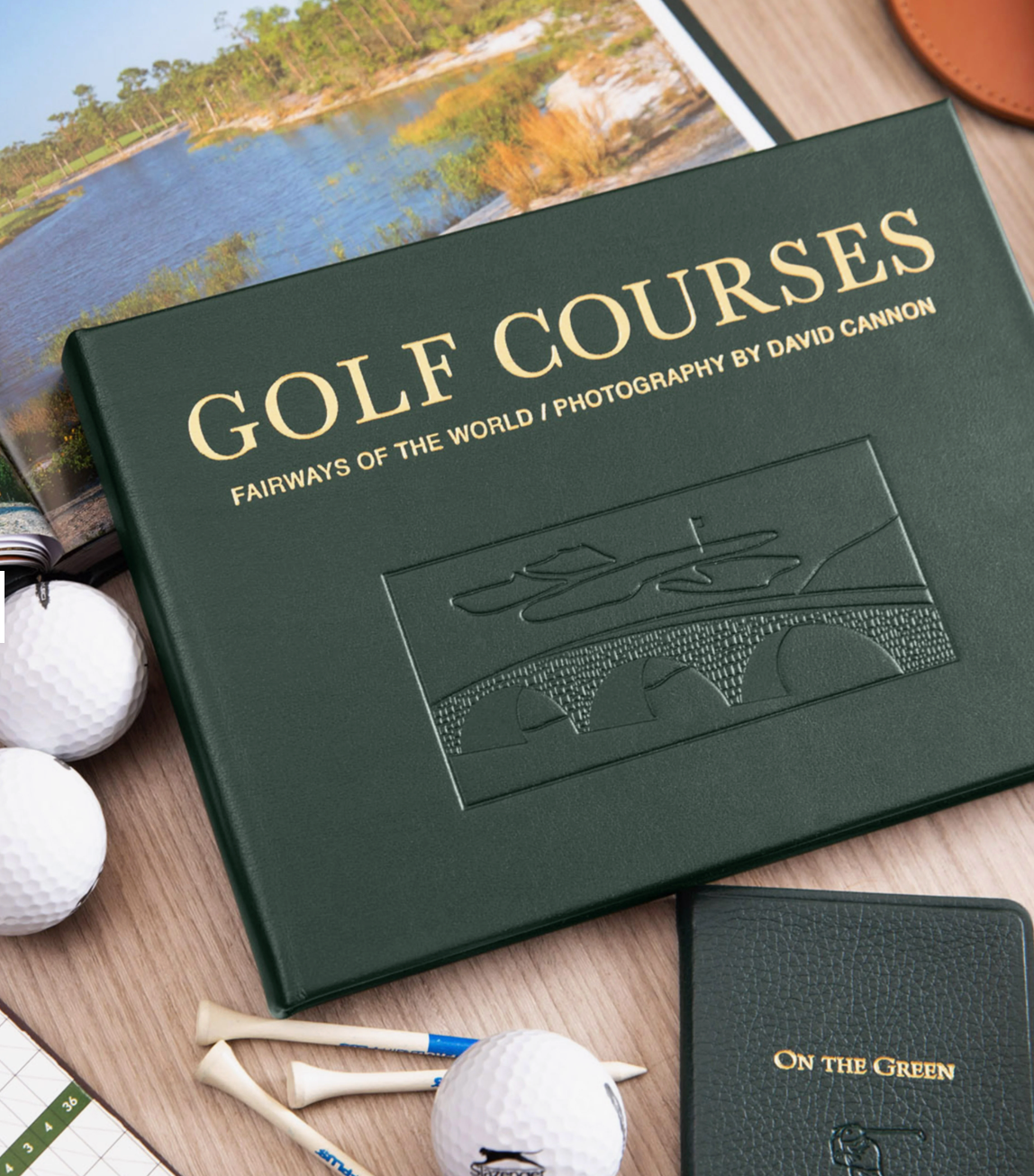 Golf Courses: Fairways of the World