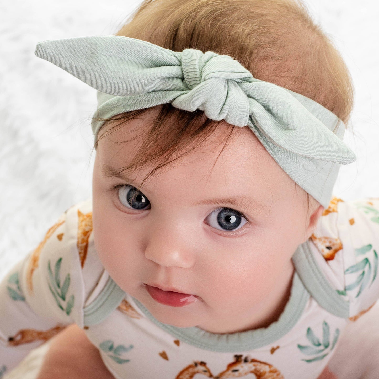 Mother's Love (Giraffe) Bow: Solid Mini