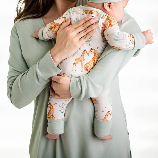 Load image into Gallery viewer, Mother&amp;#39;s Love (Giraffe) Romper
