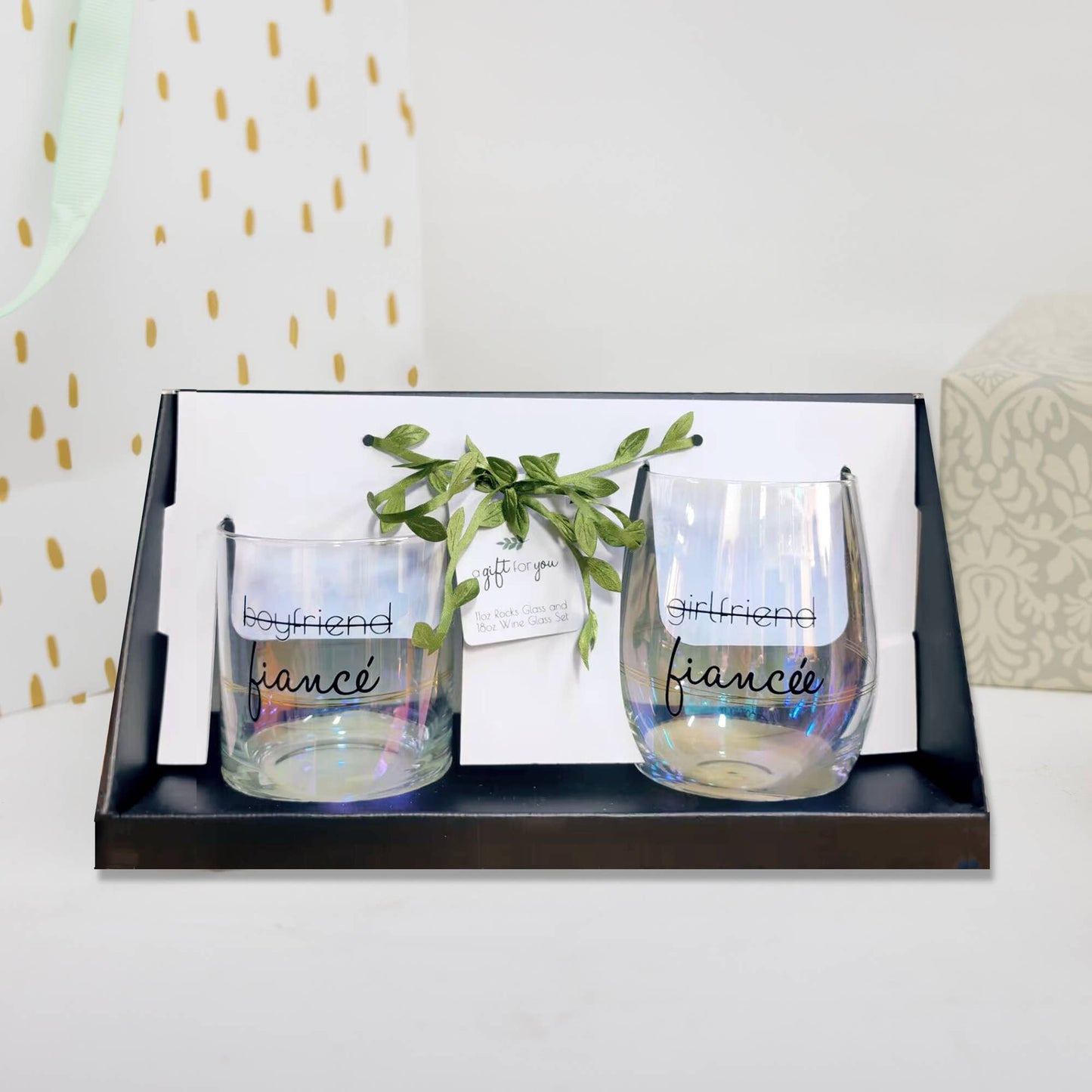 Set/2 Fiancé/Fiancée - 11 oz Rocks & 18 oz Stemless Wine Glass Set
