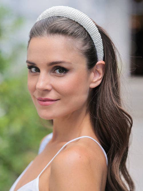 Load image into Gallery viewer, White Pearl Headband
