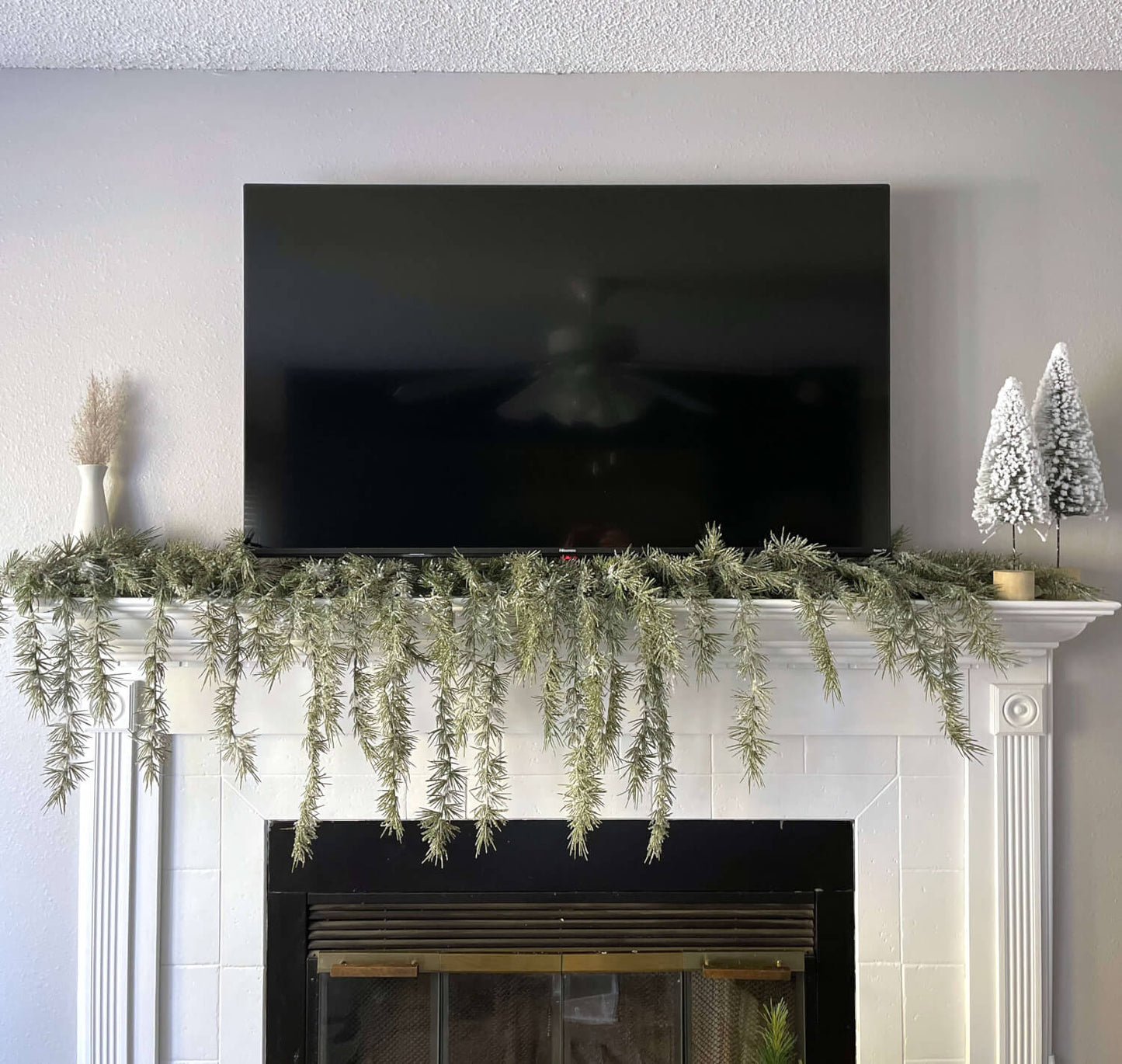 Frosted Weeping Pine Garland