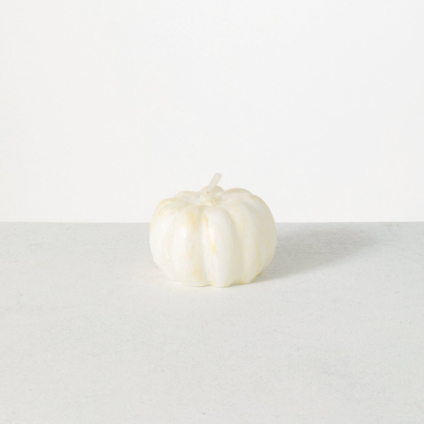 Small White/Gold Pumpkin Candle