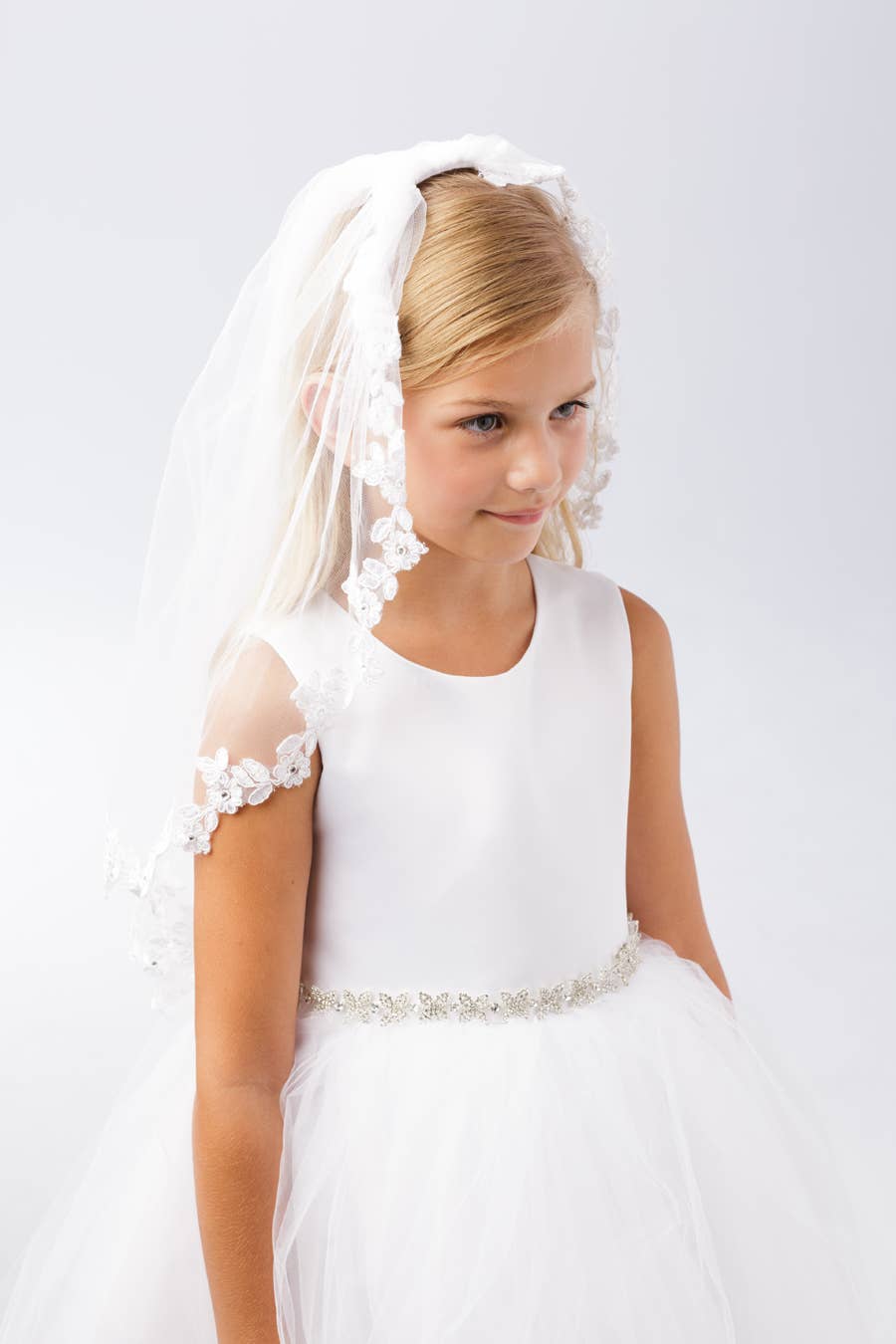 Floral Trim Veil
