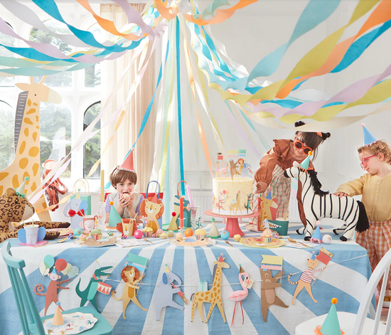 Load image into Gallery viewer, Animal Parade Garland
